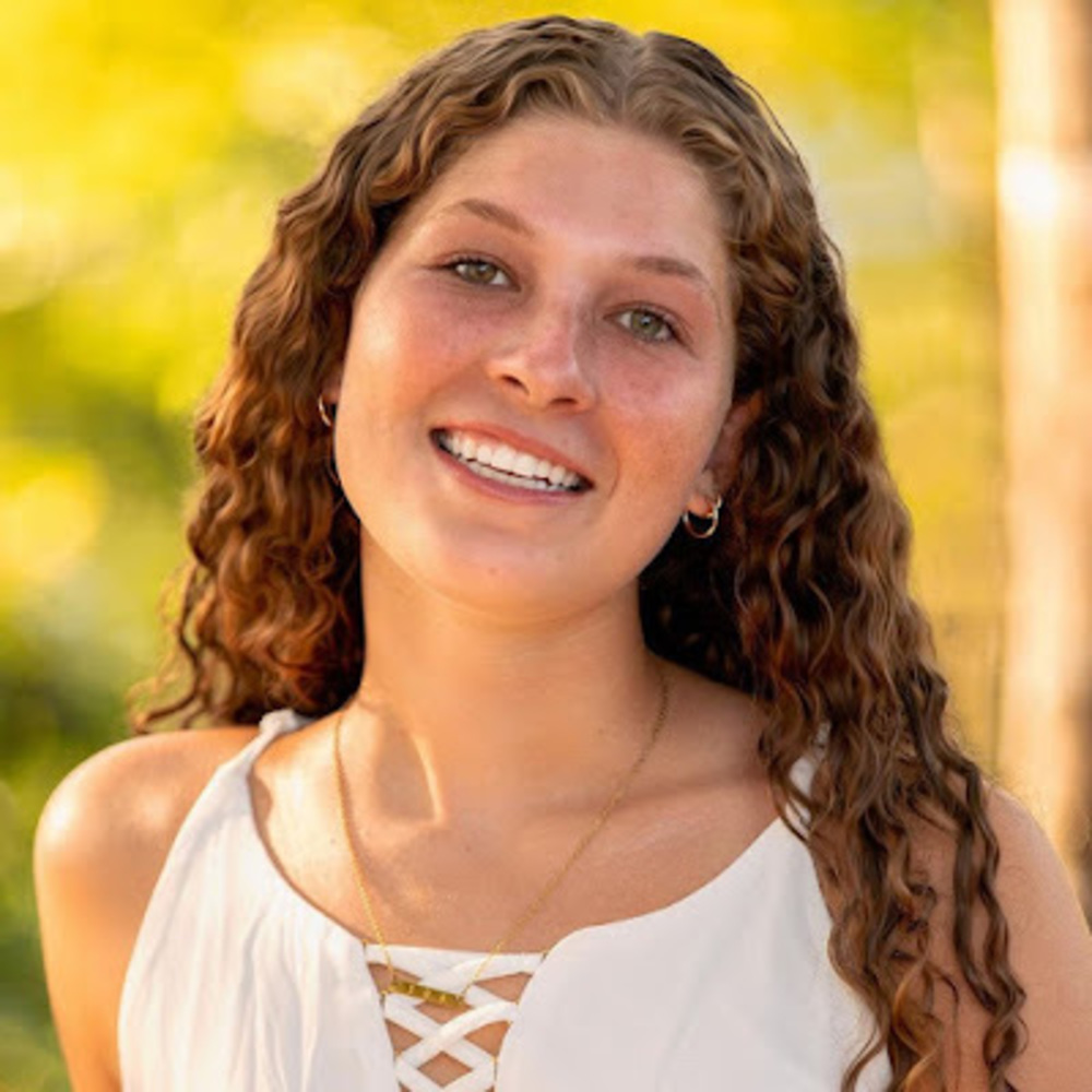 Meet your Posher, Gabby